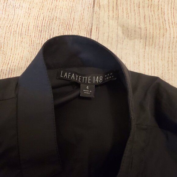 Lafayette 148 NY navy blue wrap blouse sz 4 - Picture 4 of 5